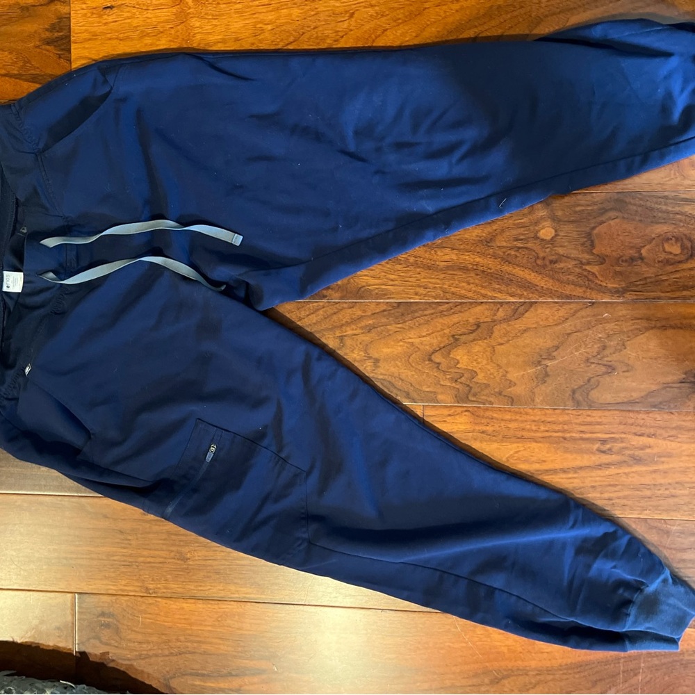 FIGS Zamora Jogger Navy Blue - Women’s Large